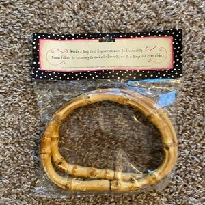 🐠Unique Chic. Handles to make Purse/Tote or Crafts NWT. Brown.